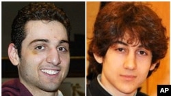 Tamerlan Tsarnaev (à g.) et Dzhokhar Tsarnaev 