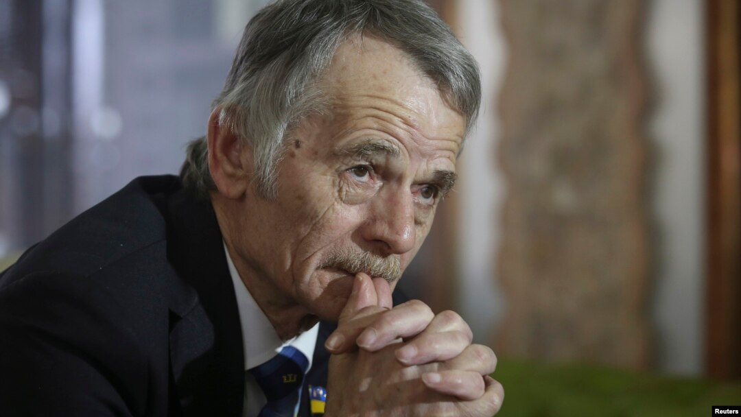 FILE- Crimean Tatars leader Mustafa Dzhemilev during an interview with Reuters in Kyiv, Ukraine, March 15, 2014.