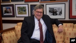 Ông William Barr trong cuộc gặp với các thành viên Ủy ban Tư pháp Thượng viện 