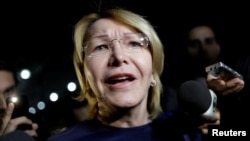 El mensaje de Luisa Ortega Díaz, la destituida fiscal del gobierno de Nicolás Maduro, hizo el llamado a través de su cuenta de Twitter.