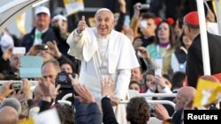 El papa Francisco visitará la Isla antes de llegar a Estados Unidos donde será recibido en la Casa Blanca, el Congreso y la ONU.