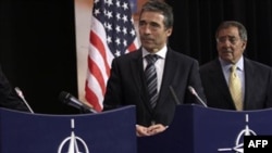 SHBA bën thirrje për bashkëpunimin e NATO-s në kohë masash shtrënguese ekonomike