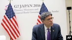 U.S. Treasury Secretary Jacob Lew talks to reporters during a press briefing in Sendai, Japan, May 20, 2016. Top finance officials of the Group of Seven industrialized economies kicked off their two-day meeting over discussions on revitalizing the global 