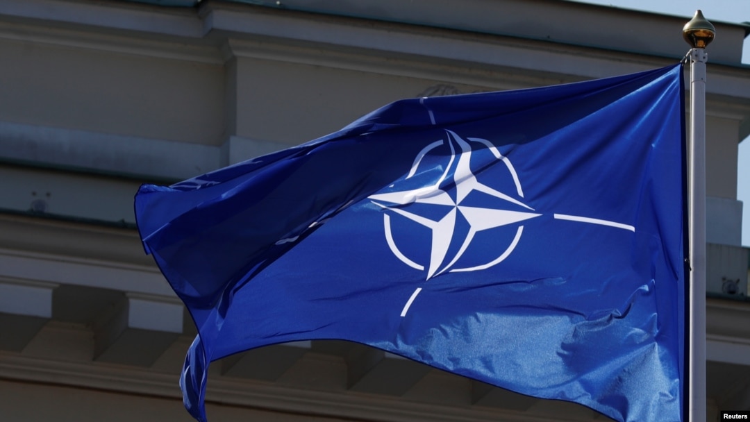 NATO zastava