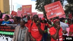 Hundreds of Protestors marched in Nairobi demanding an end to corruption. At least $100 million have been stolen at the country's national youth service. (Photo: Mohammed Yusuf for VOA) 