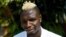 Aristide Bance lors d'une interview à Libreville, Gabon, le 30 janvier 2017 (Photo by GABRIEL BOUYS / AFP)
