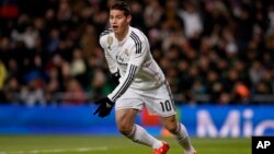 Se estima que James Rodríguez esté dos meses de baja por fractura de hueso del pie derecho. 