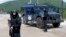 Pripadnici Kosovske policije u akciji u selu Čabra na severu Kosova, 28. maja 2019. (Foto: AP/Visar Kryeziu)