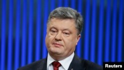 FILE - Ukrainian President Petro Poroshenko, pictured in Kyiv, Jan. 14, 2016, says that "as president, I am guided by the views of my people."