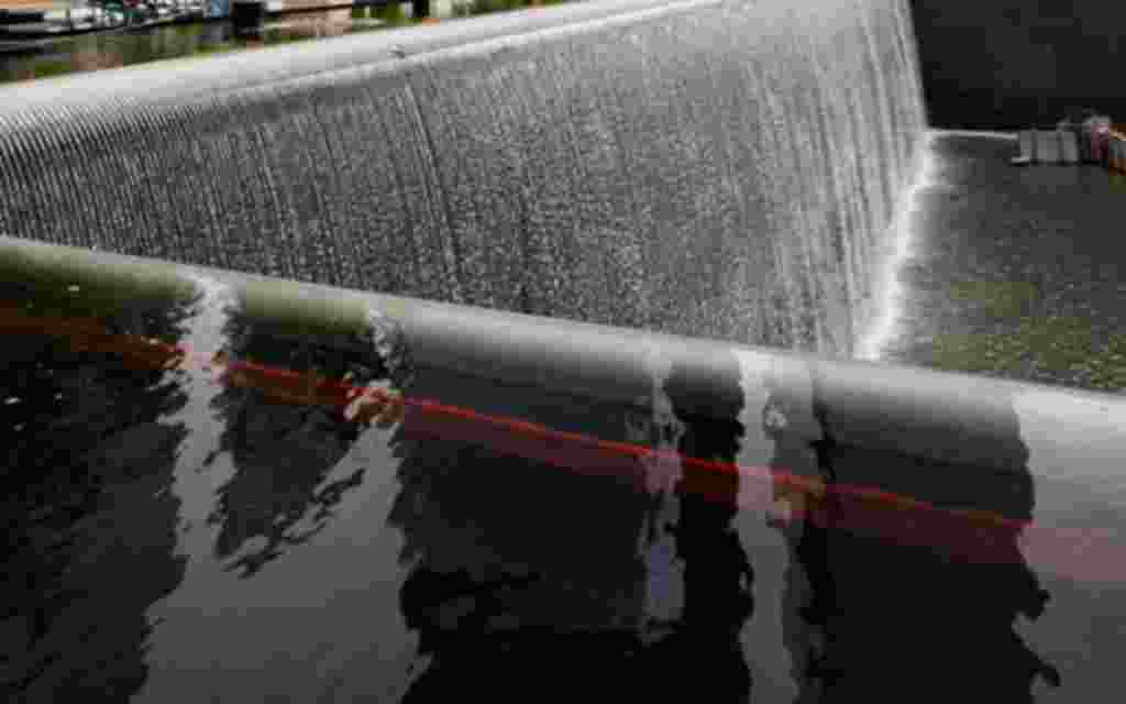 Waterfall Memorial of the victims of the 9-11, New York.