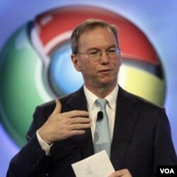 Eric Schmidt akan mengundurkan diri sebagai CEO Google, namun tetap akan duduk sebagai dewan direksi.