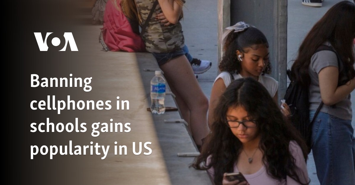 Why States Are Banning Cellphones in Schools: Bipartisan Push Explained