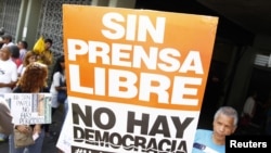 "Estas disposiciones penales representan un peligro para la libertad de expresión", asegura Carlos Lauría del CPJ.