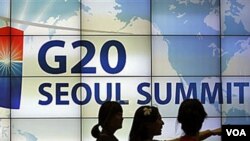 El presidente participará en las sesiones de trabajo de la cumbre del G-20 en la capital de Corea del Sur.