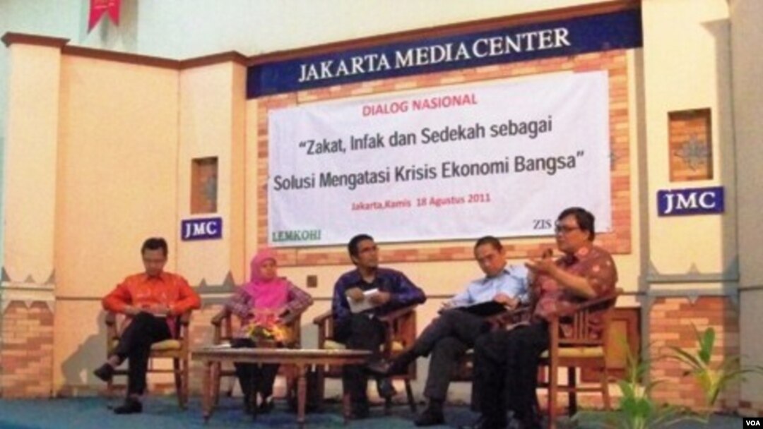Dialog nasional yang bertema “Zakat, Infak dan Sedekah sebagai solusi mengatasi krisis Ekonomi Bangsa" bertempat di Jakarta Media Center (JMC) Jakarta Pusat, Kamis (18/8).