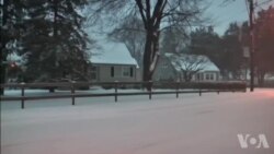 Tempête de neige dans plusieurs états aux États-Unis (vidéo)