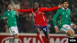 El costarricense Joel Campbell anotó el segundo gol para su selección y se convirtió en el mejor jugador de la noche.