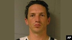 Foto pelaku pembunuhan berantai di AS, Israel Keyes (Foto: AP/FBI dok). Keyes tewas bunuh diri di penjara Alaska, Minggu lalu, setelah mengaku telah menewaskan delapan orang.