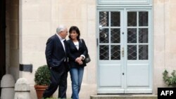 Dominik Stros Kan i kërkon nga gjykatës së Nju Jorkut të mos shqyrtojë padinë ndaj tij