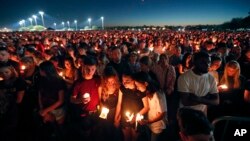 APTOPIX School Shooting Florida