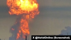 تصویر دریافتی از انفجار و آتش‌سوزی حمله به یک کشتی در بندرعباس - دوشنبه ۱۸ اسفند 