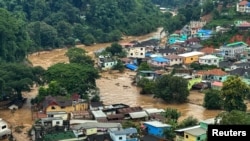 Una vista muestra una zona inundada en la ciudad fronteriza de Mae Sai, tras el impacto del tifón Yagi, en la provincia norteña de Chiang Rai, Tailandia, el 12 de septiembre de 2024. REUTERS/Boonwed Saetiow