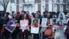 <h1><span class="caption caption--inverted">Daw Aung San Suu Kyi&#39;s supporters at ICJ</span></h1>
