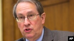 FILE - House Judiciary Committee Chairman Rep. Robert Goodlatte, R-Va. speaks on Capitol Hill in Washington, Nov. 19, 2015. Investigators would need a search warrant to get people's old emails under a bill considered by a House panel looking to update a nearly 30-year-old federal law to reflect today's communications.