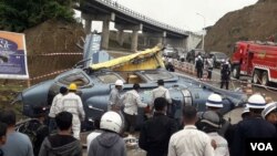 Helikopter milik PT. Industrial Morowali Indonesia Park IMIP, jatuh di desa Fatufia, kecamatan Bahodopi, kabupaten Morowali, Sulawesi Tengah, Jumat pagi (20/4).