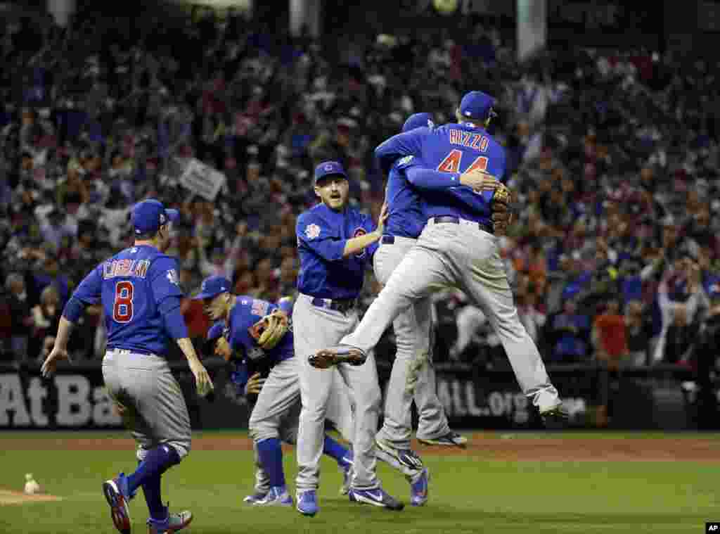 The Chicago Cubs celebrate after Game 7 of the Major League Baseball World Series against the Cleveland Indians, Nov. 3, 2016. (Associated Press)