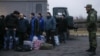 Украинская власть и сепаратисты в Донбассе провели масштабный обмен пленными