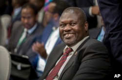 South Sudan's opposition leader Riek Machar attends peace talks at a hotel in Addis Ababa, Ethiopia, June 21, 2018.