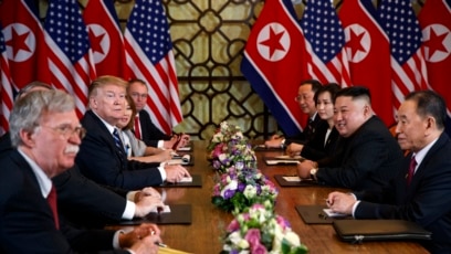 Ông Trump nói ông không bàn về giảm tập trận với ông Kim