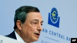 President of European Central Bank Mario Draghi speaks during a press conference of the ECB in Frankfurt, Germany, April 15, 2015. 