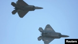 미 공군의 F-22 전투기