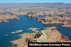 The top of Tower Butte offers a panoramic view of Lake Powell, the largest man-made lake in North America.