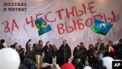 Band of former Soviet paratroopers performing anti-Putin song got more than 1 million views on YouTube, Moscow, Feb. 4, 2012.