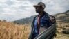 Zeleke Alabachew, agriculteur et milicien, sur ses terres près du village de Tekeldengy, au nord-ouest de Gondar, en Éthiopie, le 8 novembre 2020. (Photo by EDUARDO SOTERAS / AFP)