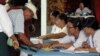 緬甸議會補選投票檢驗昂山素姬受歡迎程度