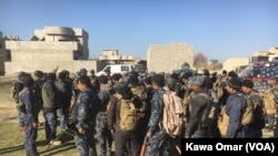  Iraqi Federal Police preparing to enter Mosul airport.