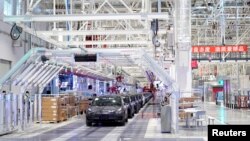 美国电动汽车品牌特斯拉在中国上海投资开设工厂（2020年1月7日）