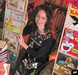 Having worked as a children's book seller before teaching, Codell saw value in connecting children with books.