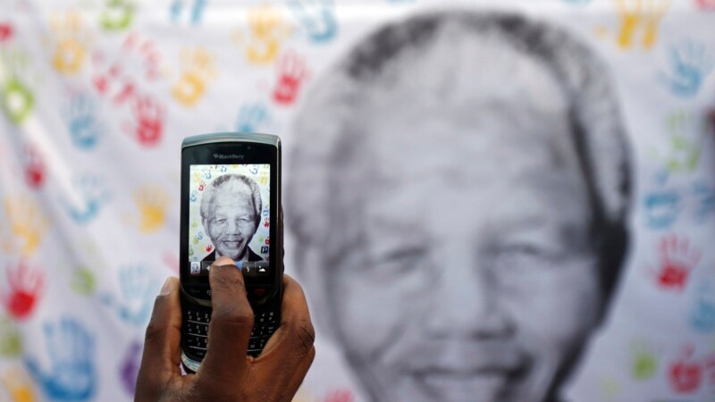 Afrique du Sud: le NFT du mandat d'arrêt de Mandela vendu aux enchères 130.000 dollars