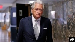 Marc Kasowitz, an attorney for President Donald Trump, enters State Supreme Court in New York, Dec. 5, 2017. Kasowitz wrote a June 27, 2017, letter to Robert Mueller casting former FBI Director James Comey as "Machiavellian."