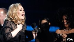 Adele, peraih penghargaan terbanyak Grammy Award 2012 (12/2).