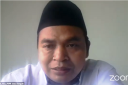 Dr KH Abu Choir,dari Forum Komunikasi Pondok Pesantren (FKPP) Jawa Tengah. (Foto: VOA/Nurhadi)
