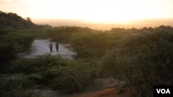 L’armée et la force de l’UA reprennent le port de Baraawe des mains des shebab en Somalie (AMISOM Photo / Tobin Jones)