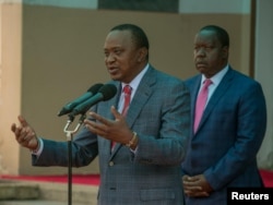 지난 14일 수도 나이로비에서 지지자들에게 연설하고 있는 우후루 케냐타 케냐 대통령.