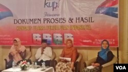Peluncuran hasil Kongres Ulama Perempuan Indonesia di Jakarta, Selasa 29/8. (Foto: VOA/Fathiyah)
