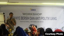 Pelatihan kampanye tanpa politik uang bagi Caleg perempuan DIY. (foto: IDEA Yogya)